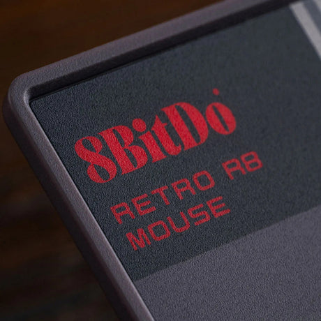8bitdo retro r8 mouse - n edition (grijs rood, 50 - 26000 dpi, bluetooth usb-c 2.4 ghz)