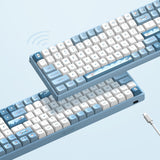 Iqunix f97 wintertide wireless mechanical keyboard (lichtblauw, us lay-out (qwerty), cherry mx brown, 96%, rgb leds, hot-swappable, pbt, 2.4ghz | bluetooth 5.1 | usb-c)
