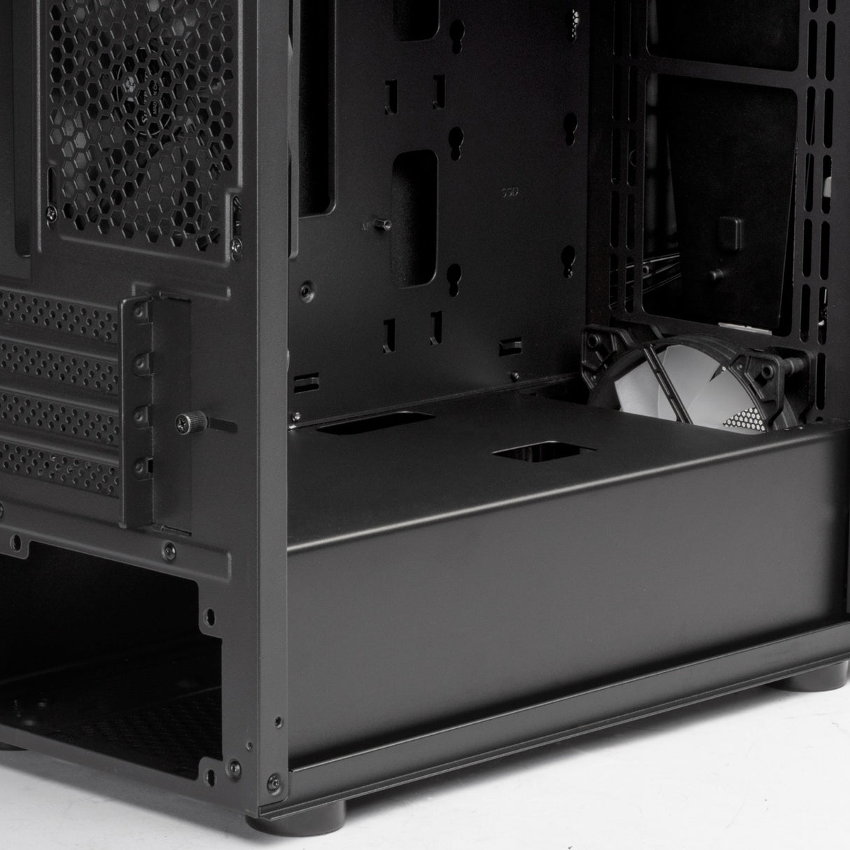 Silverstone sst-fav1mb-pro midi tower behuizing (zwart | 4x usb-a | rgb | window)