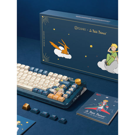 Iqunix zx75 sky encounter wireless mechanical keyboard (blauw, us lay-out (qwerty), iqunix silent rose, 75%, rgb leds, hot-swappable, double-shot pbt, 2.4ghz | bluetooth 5.1 | usb-c)