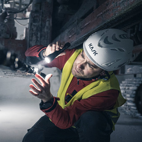 Ledlenser p7r zaklamp (zwart, 2000 lm, 6000-7500k)