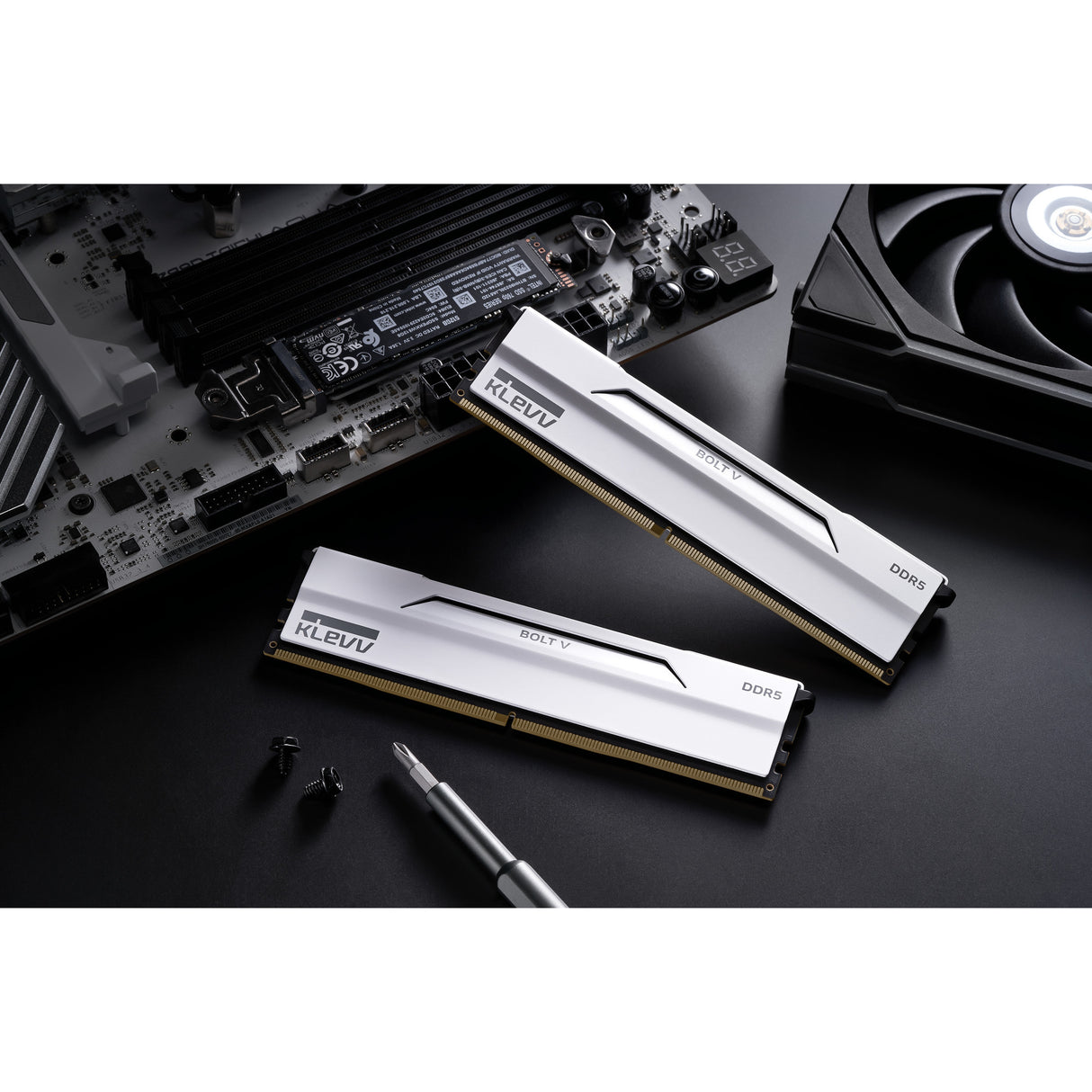 Klevv bolt v 32 gb ddr5-6000 (2x 16 gb) werkgeheugen (wit, kd5agua80-60a300i, xmp 3.0, expo)
