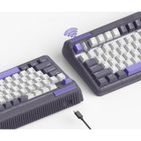 Iqunix og80 lavandin wireless mechanical keyboard (lavendel, us lay-out (qwerty), cherry mx red, 80% (tkl), hot-swappable, pbt, 2.4ghz | bluetooth 5.1 | usb-c)
