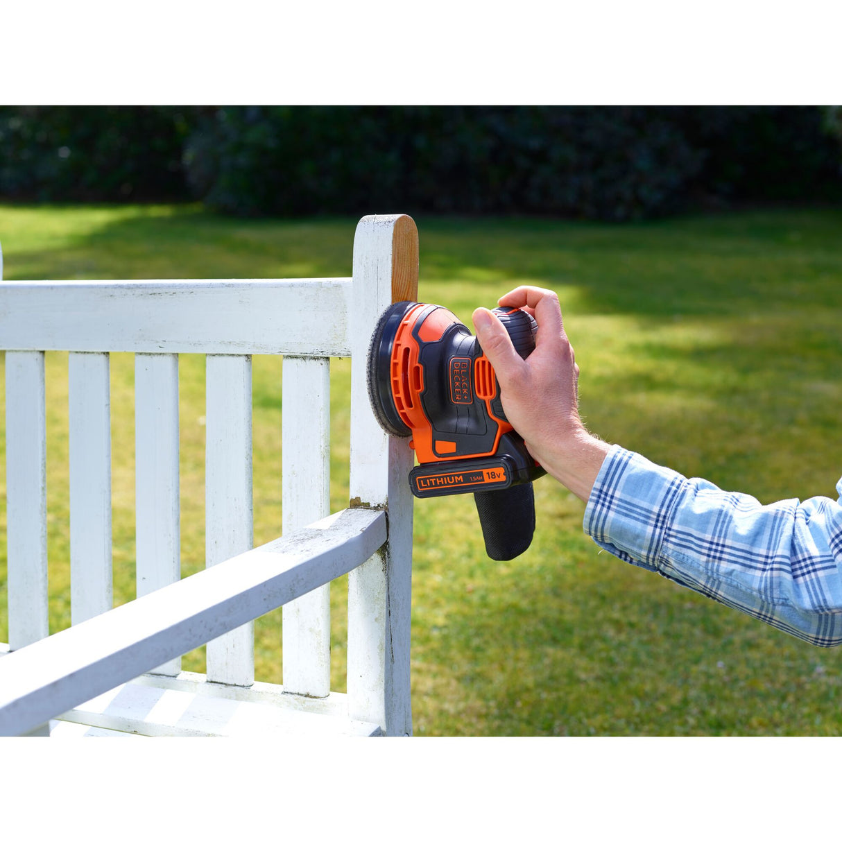Black+decker 18v schroefklopboormachine + 18v excentrische schuurmachine bundel (zwart oranje)