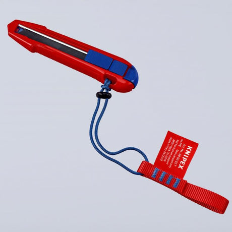 Knipex mes 18mm met een versterkte cutix rail