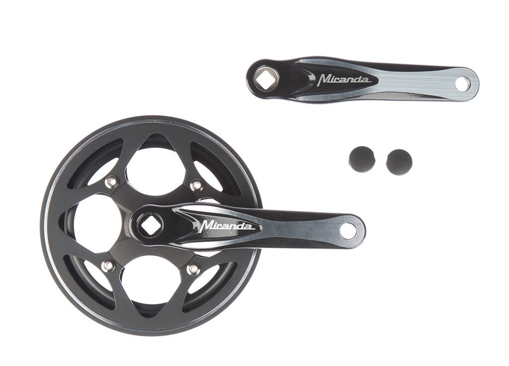 Miranda Crankset 44 tands 3 32-1 8 zwart zilver met kettingrand