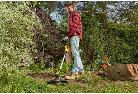 Stanley powertools stanley fatmax sfmcst933b v20 accu trimmer | 33cm | body | 18v | zonder accu's en lader - sfmcst933b-xj
