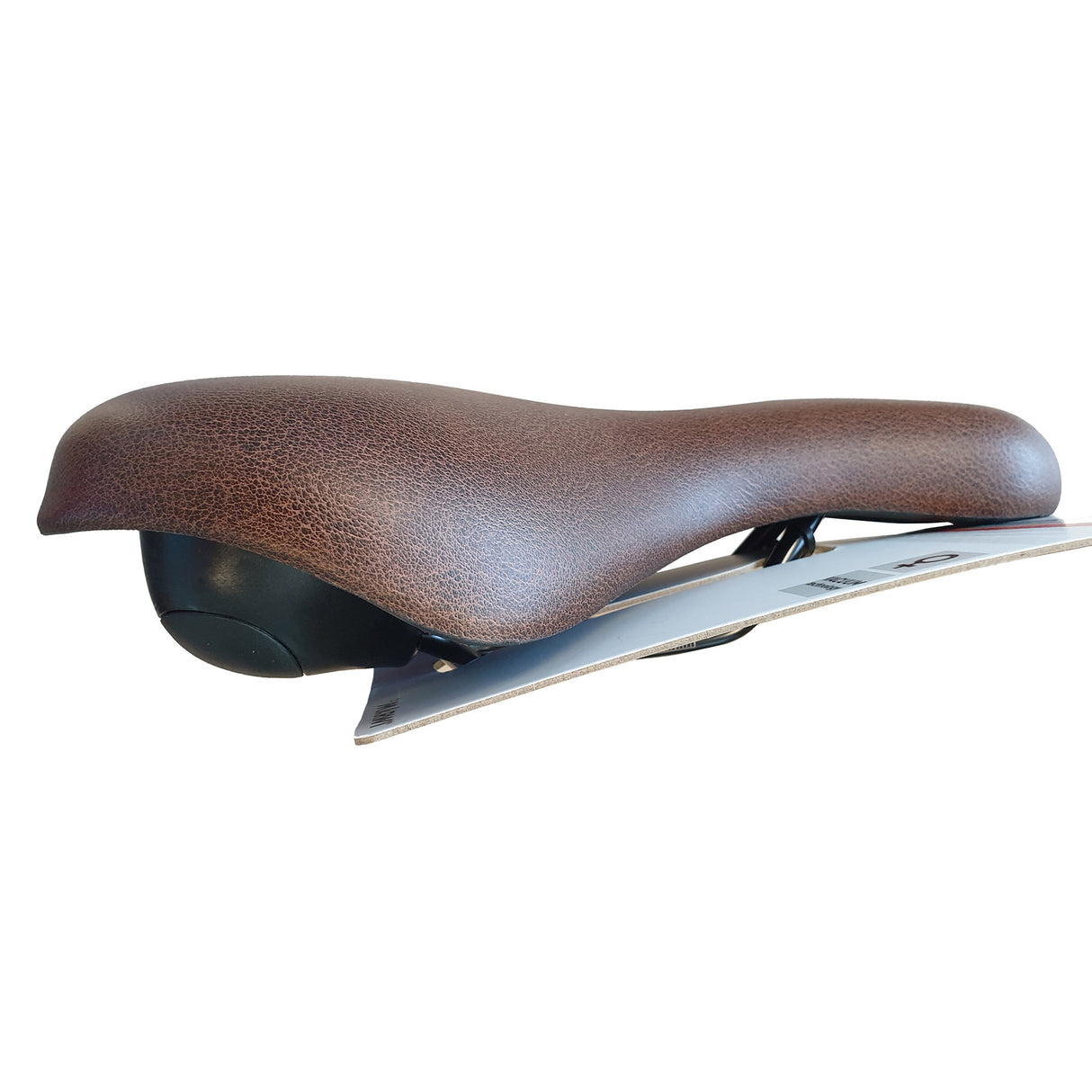 Selle SMP San Remo zadel Liège met bumper, dames. Bruin, zonder strop (hangverpakking)